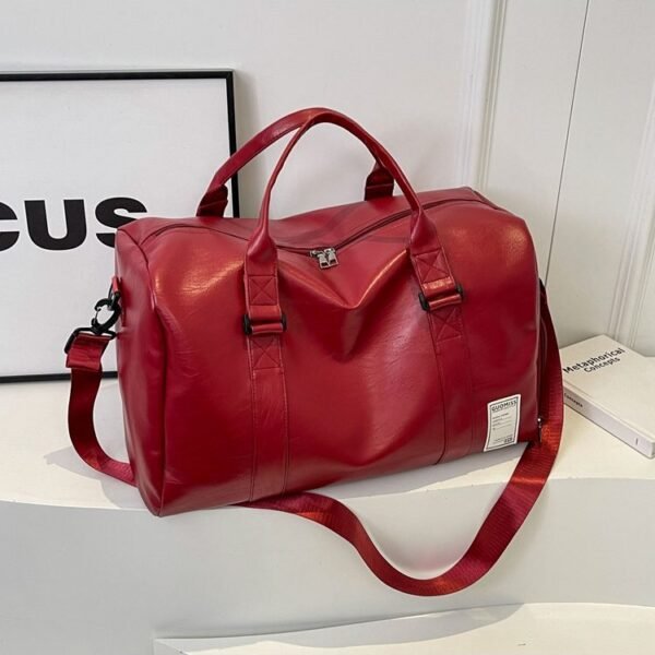 Large-capacity vintage sports bag