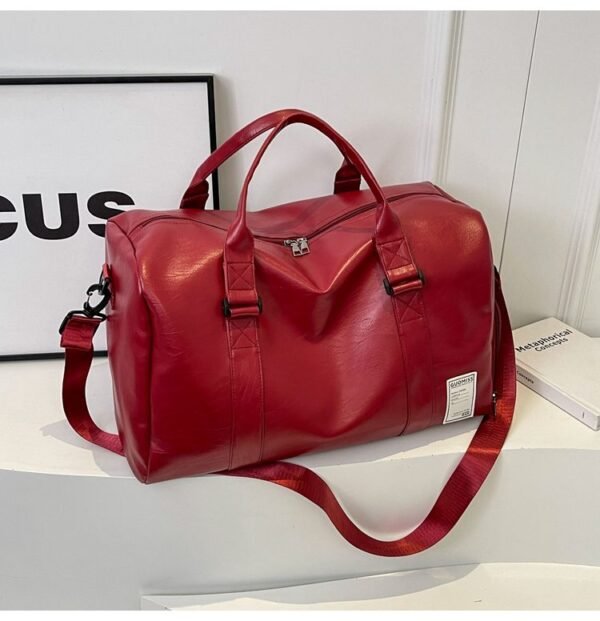 Large-capacity vintage sports bag