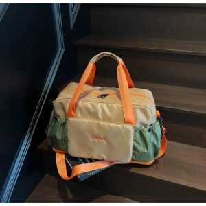 Stylish large-capacity travel tote bag