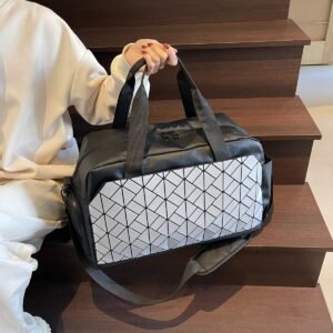 Unisex sports and travel bag