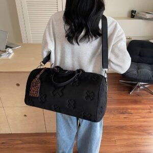 Stylish waterproof zippered tote bag