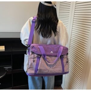 Lightweight, breathable, expandable, and multi-functional fitness bag