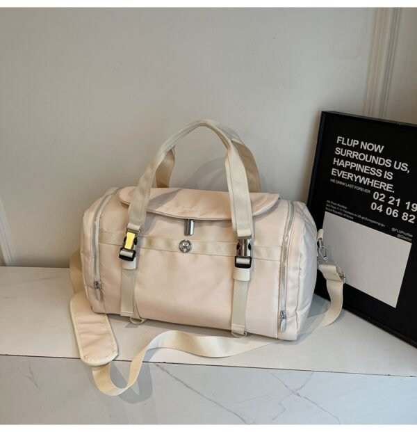 Large-capacity nylon yoga and sports single-shoulder tote bag