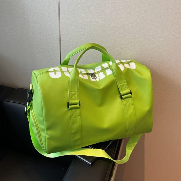 High-quality, waterproof, large-capacity sports bag