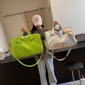 High-quality, waterproof, large-capacity sports bag