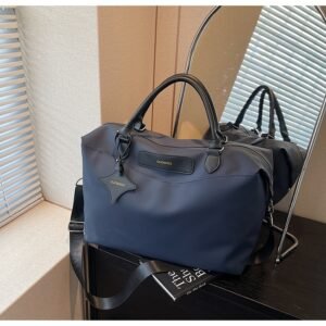 Waterproof travel tote bag, large-capacity business travel bag