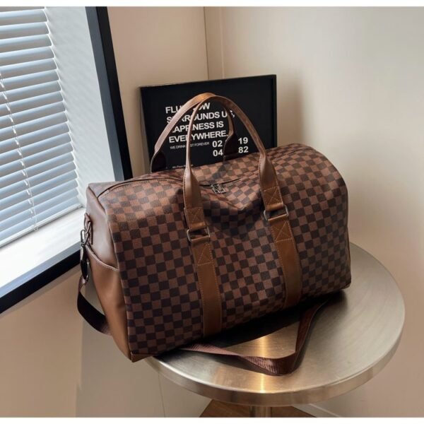 Unisex fashionable sports bag